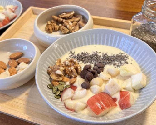 honey yoghurt bowl on tray